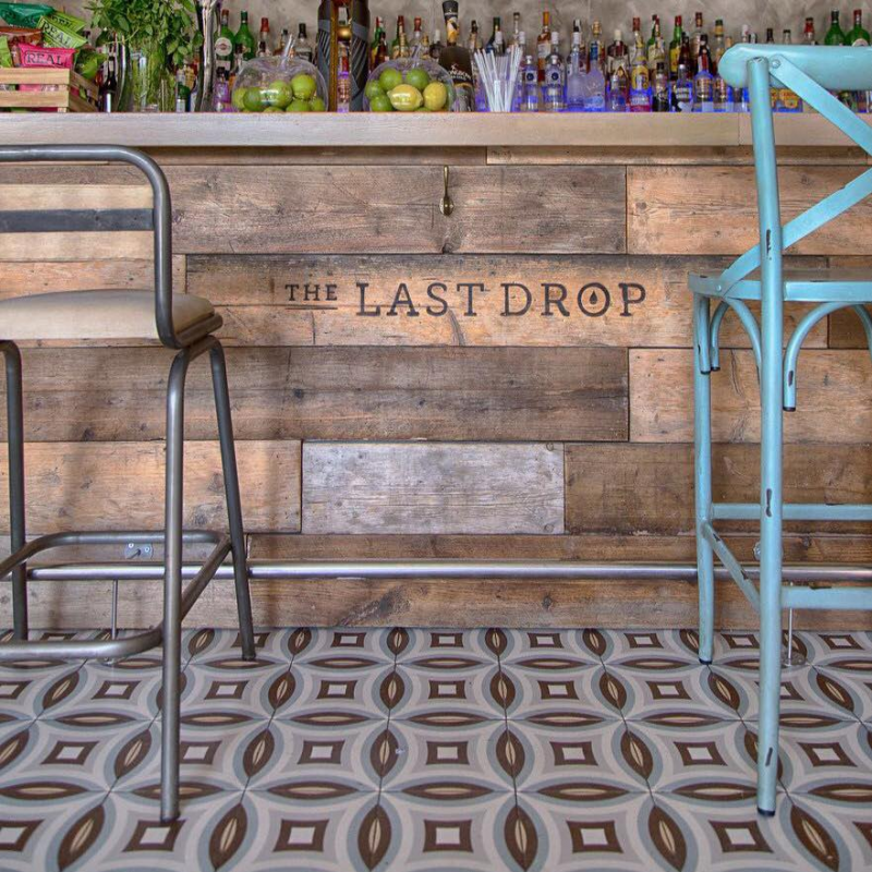 Main Bar